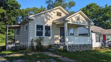 Main picture of 7024 Bales Ave