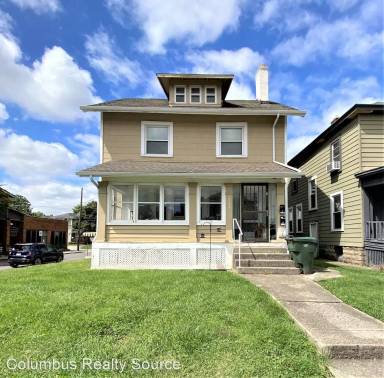 Main picture of 2233 Summit St