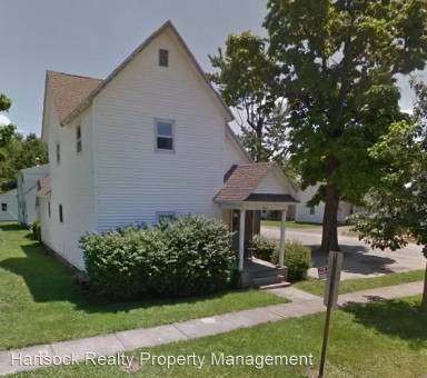 Main picture of 304 E Lehr Ave