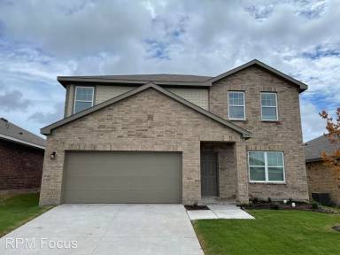 Main picture of 713 Peach Tree Ln