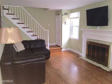 Main picture of 43 N Stuyvesant Dr