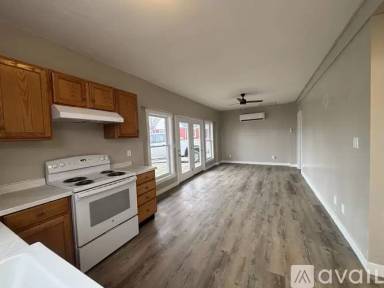 Main picture of 11247 Knoxville Rd