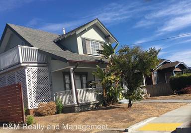 Main picture of 2528 Madison Ave