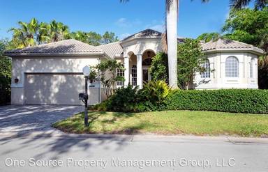 Main picture of 8509 S Lake Cir