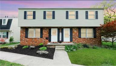 Main picture of 834 Wadsworth Rd