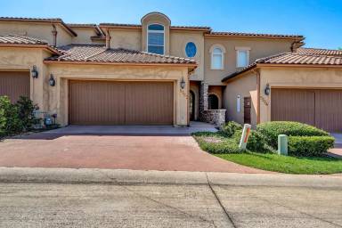 Main picture of 5322 Del Norte Dr