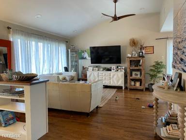 Main picture of 252 Lagoon Dr W