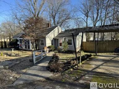 Main picture of 2406 Highland Dr