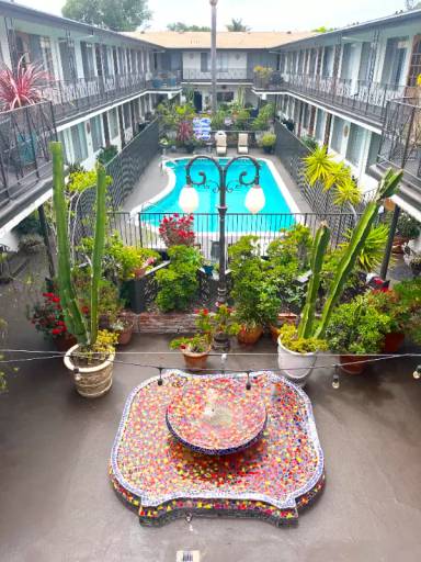 Main picture of 2115 Placentia Ave