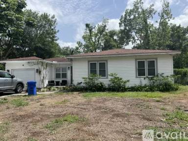 Main picture of 1702 2nd Ave E