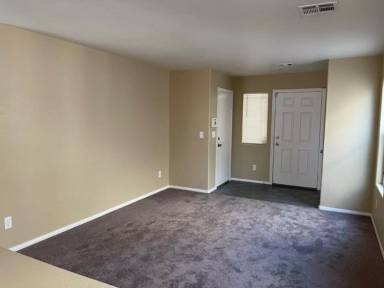 Main picture of 6028 Sierra Lakes St