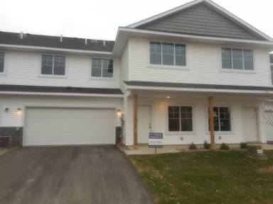 Main picture of 10573 73rd Ln NE