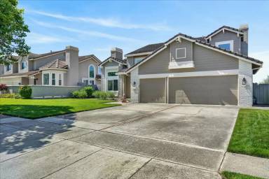 Main picture of 20452 Franciscan Way