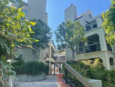 Main picture of 601 N Kenwood St