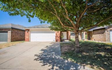 Main picture of 9910 Weatherford Ave