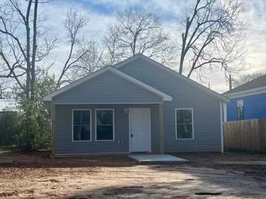 Main picture of 226 W Chappell St