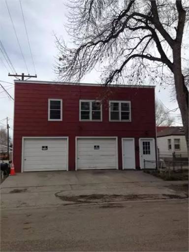 Main picture of 223 S 11th St