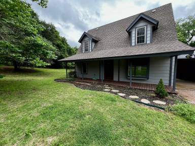 Main picture of 12304 Red Bud Dr