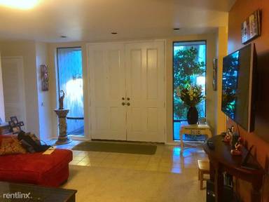 Main picture of 5328 Terrace Oak Cir