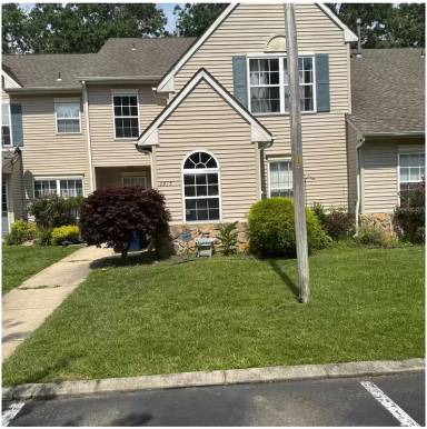 Main picture of 2813 Falcon Ct