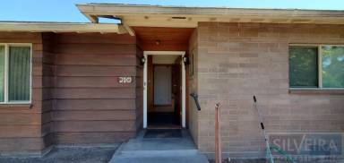 Main picture of 210 Pabst Ln