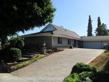 Main picture of 2962 Leopold Ave
