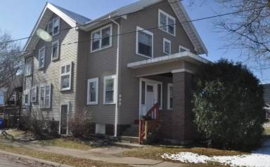 Main picture of 999 N Main St
