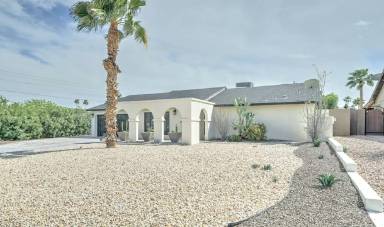 Main picture of 2345 E Lupine Ave