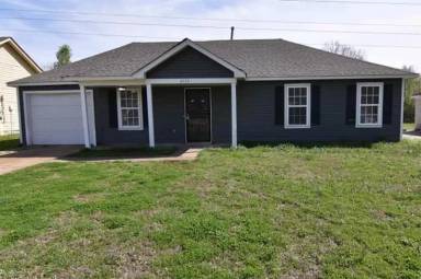 Main picture of 3579 Russelwood Dr