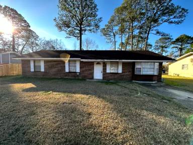 Main picture of 4604 Old Fort Bayou Rd