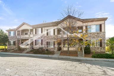 Main picture of 22960 E Roxbury Dr