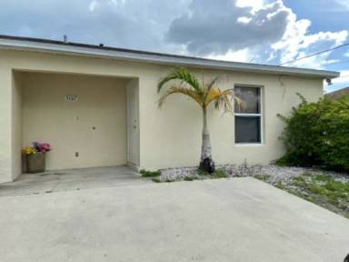 Main picture of 5107 26th St SW