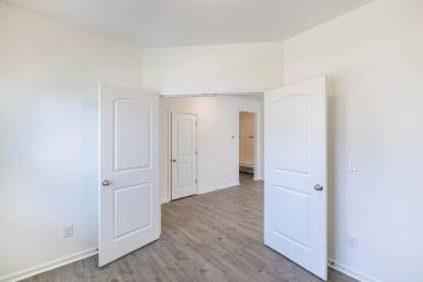 Main picture of 836 Scotch Meadows Loop