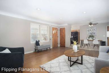 Main picture of 5810 Spring St