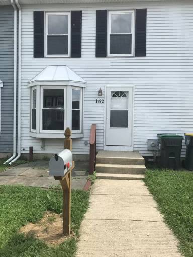 Main picture of 162 Whitburn Pl