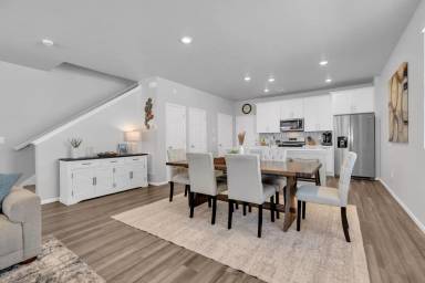 Main picture of 22150 E 8th Ave