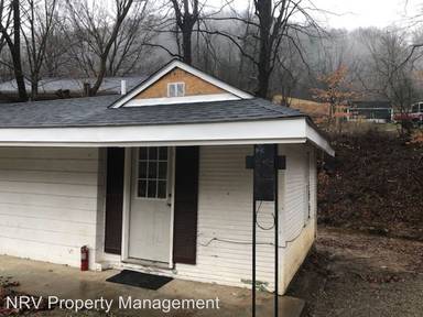 Main picture of 5921 Roanoke Rd
