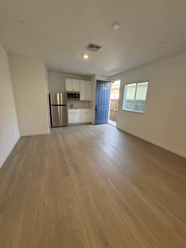 Main picture of 10332 Lubec Dr