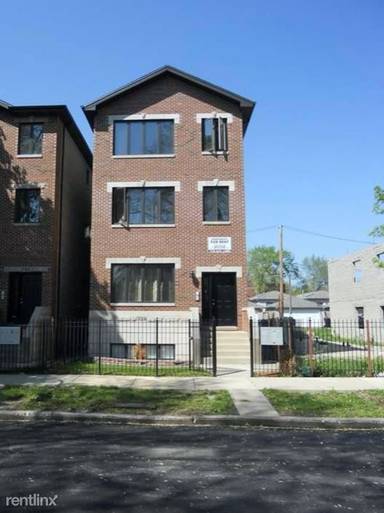 Main picture of 718-728 W 50th St Apartments