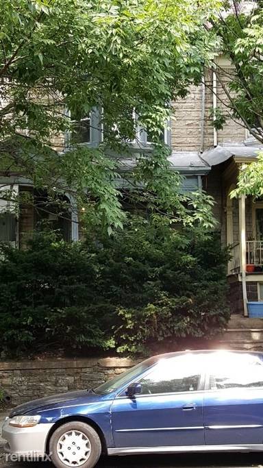 Main picture of 1615 Perkiomen Ave