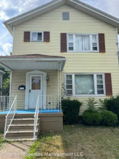 Main picture of 515 N Lincoln Ave