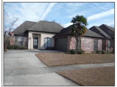Main picture of 18317 Three Bars Dr