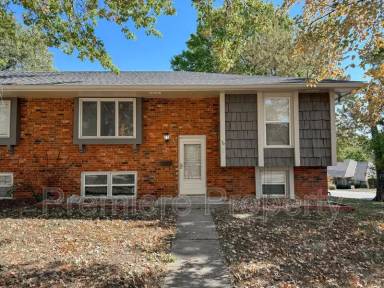 Main picture of 7161 Crisp Ave