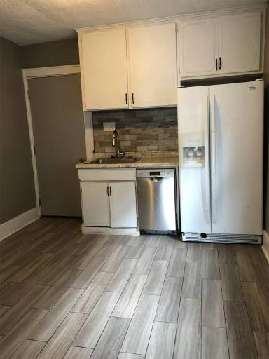 Main picture of 36 Taft Ave