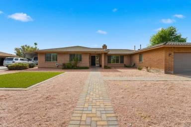 Main picture of 2051 E Hermosa Dr