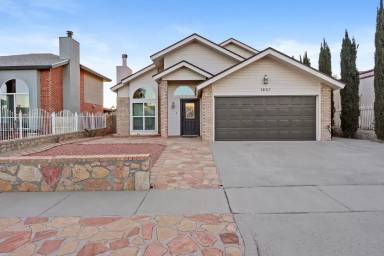 Main picture of 1857 Lyman Dutton Cir