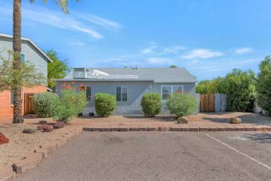 Main picture of 322 E Vogel Ave