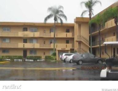 Main picture of Kendall Acres West Condominiums