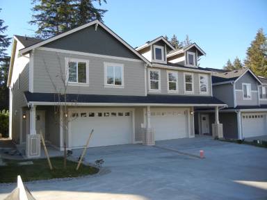 Main picture of 6914 Delaney Ln NE