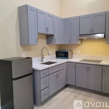 Main picture of 19733 Redwing St